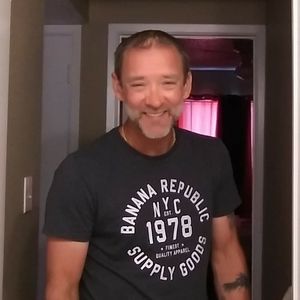 Meet your Posher, Johnny